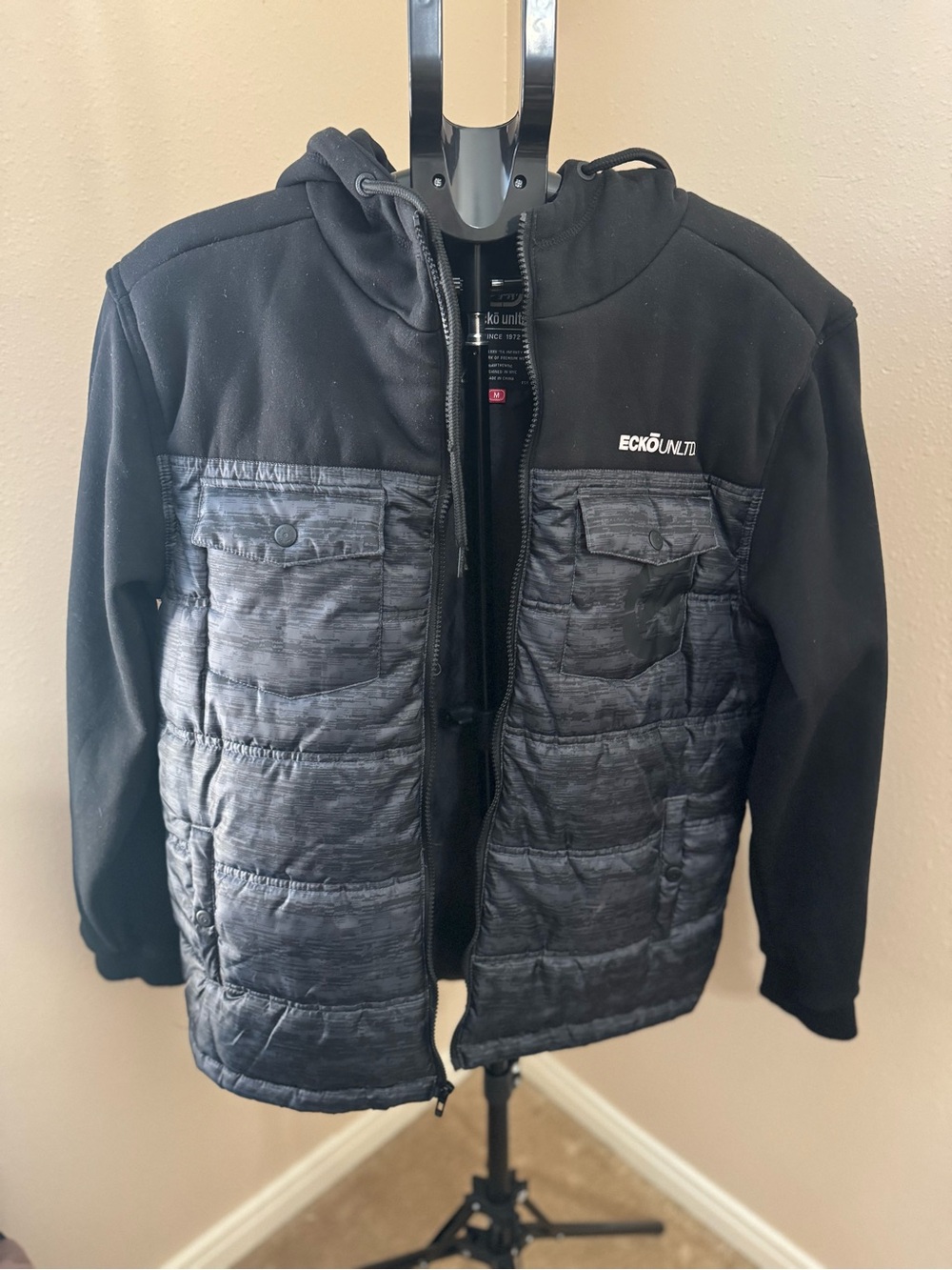 Ecko Unlimited Black Quilted Front Hooded Jacket